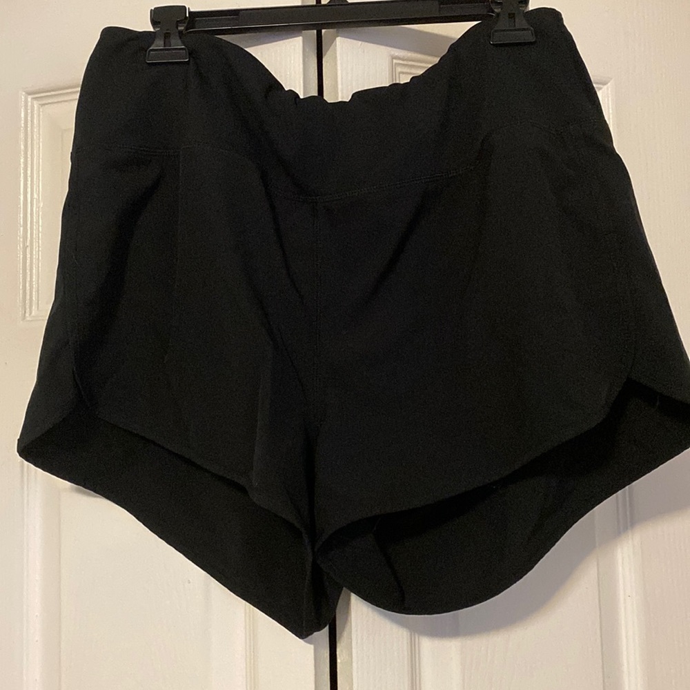 GAIAM Athletic Shorts